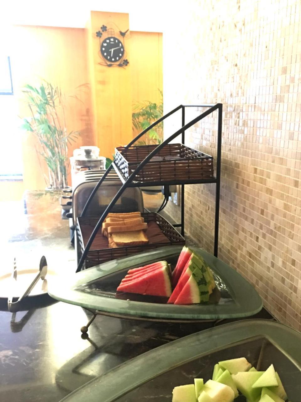 Wuxi Koschenny Graceland Service Residence Exterior foto